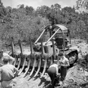 Machines, werktuigen, mensen, Bestanddeelnr 250-8488
