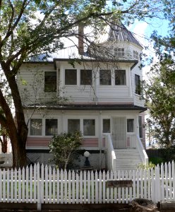MacTavish house (Magdalena NM) from NE 1