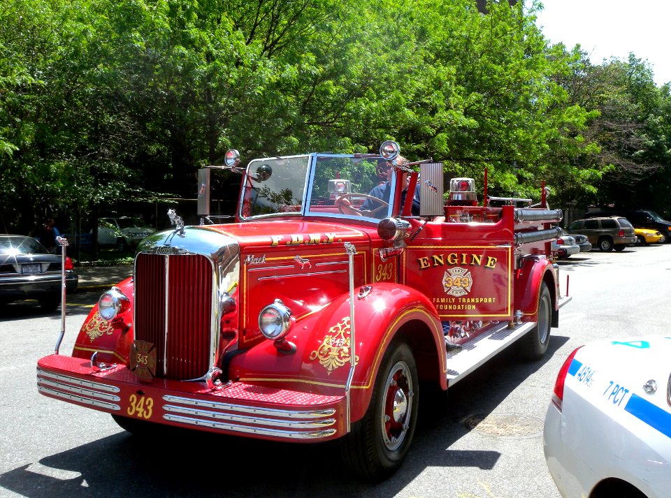 Mack Engine 343 FDNY jeh