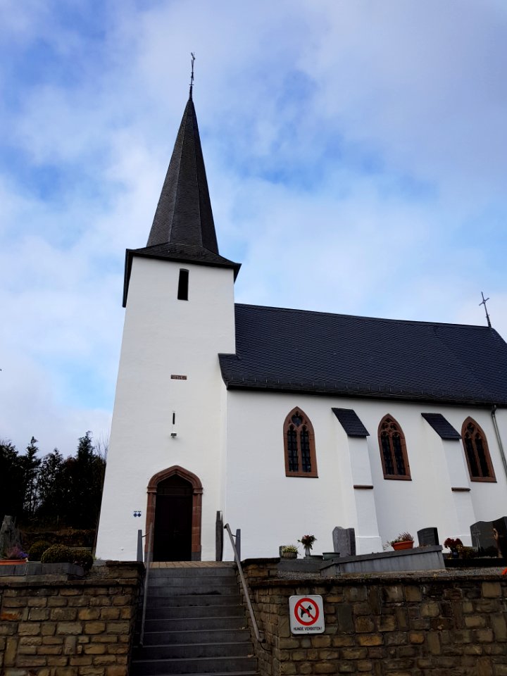 Mackenbach-Kirche St. Laurentius (3)