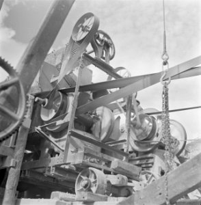 Machine om stenen te breken en te sorteren, Bestanddeelnr 254-4043