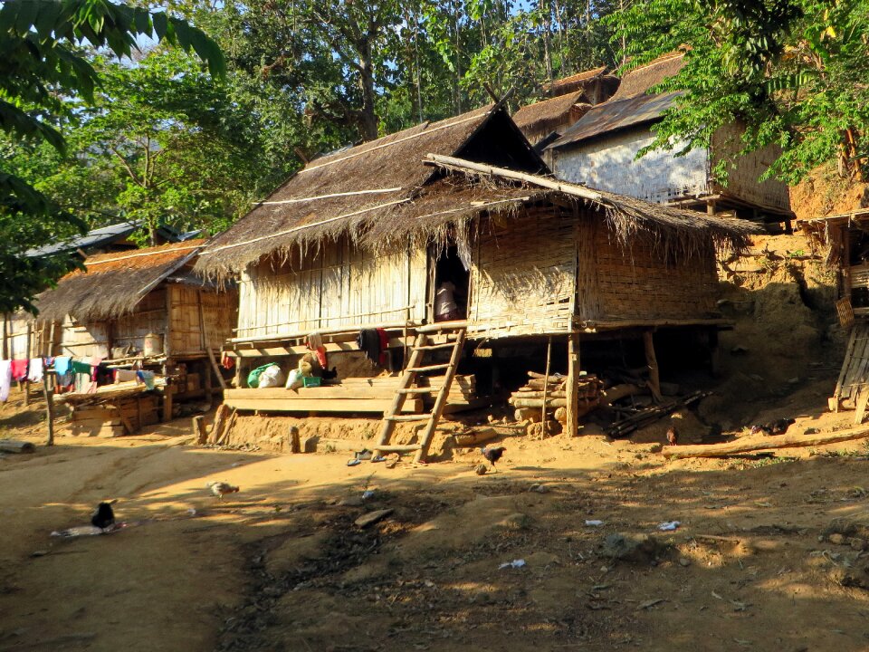 Kamu ethnicity homes rice granaries