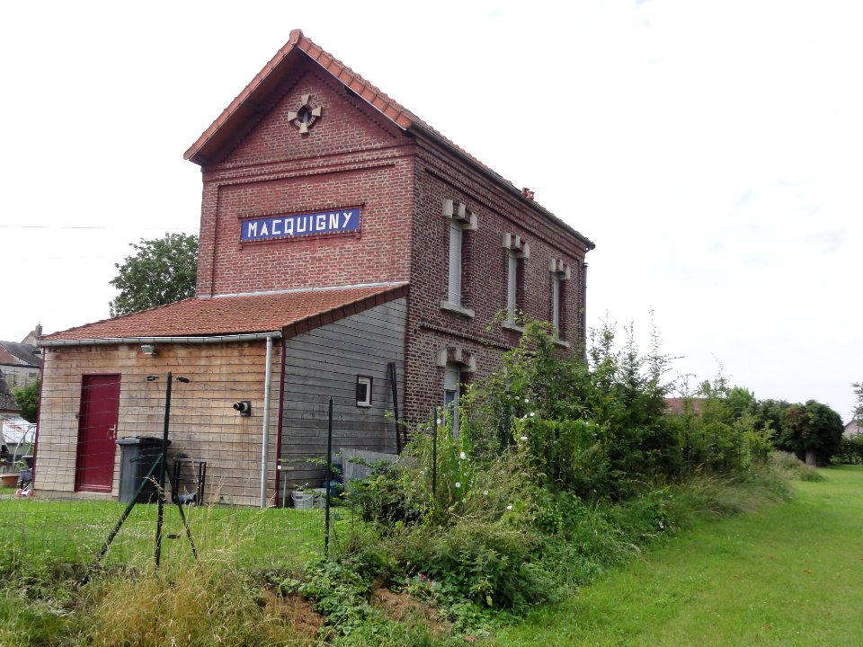 Macquigny (Aisne) ancienne gare