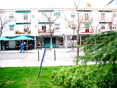 Madrid - Barajas, Plaza de los Hermanos Falcó y Álvarez de Toledo 10