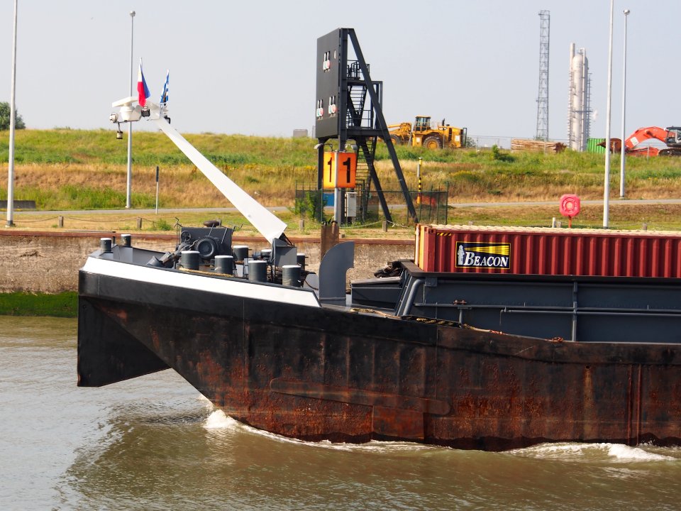 Macoma (ship, 1970) - ENI 02320378, Zandvlietsluis, Port of Antwerp pic3