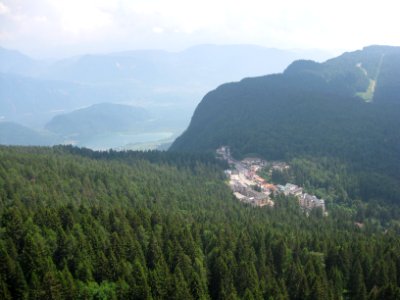Mendelpass and Kalterer See as seen from the Toval
