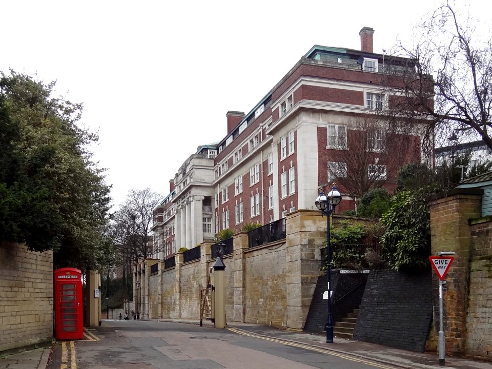 Memorial Nurses' Home