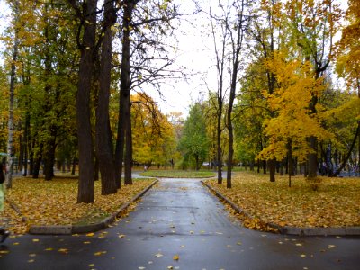 Memorial park in october 2014 09