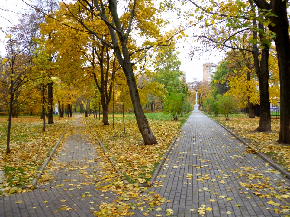 Memorial park in october 2014 01