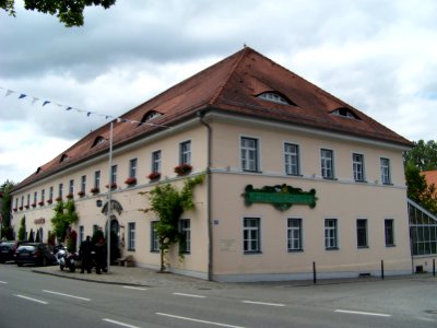 Mengkofen-Hauptstraße-20-Gasthof-Post