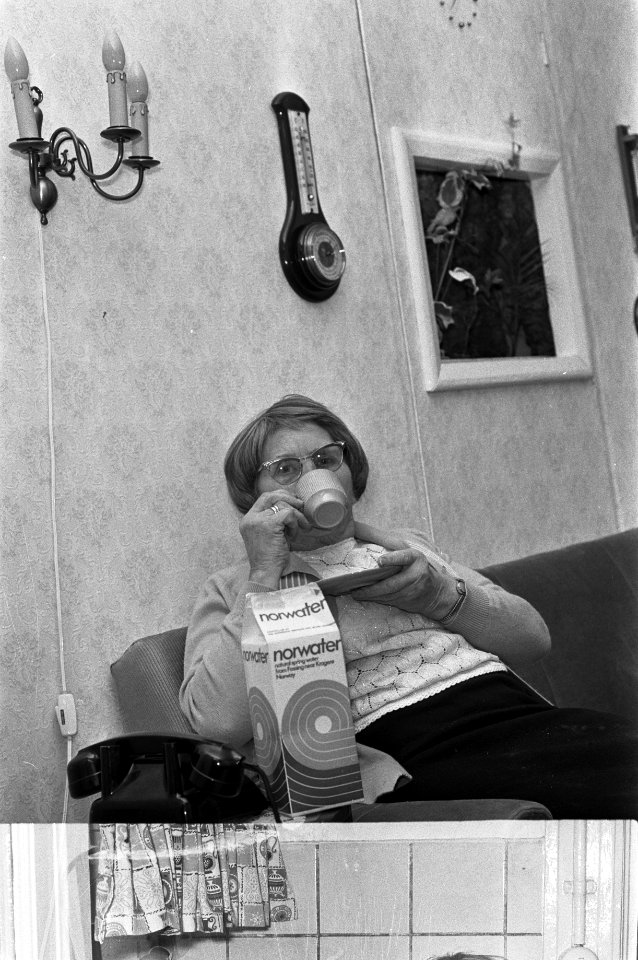 Mensen gebruiken Norwater, Bestanddeelnr 925-1476