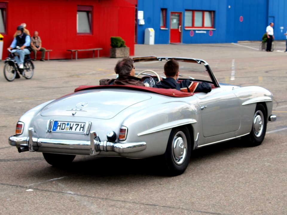 Mercedes Benz Mercedes 190 SL Cabrio p4