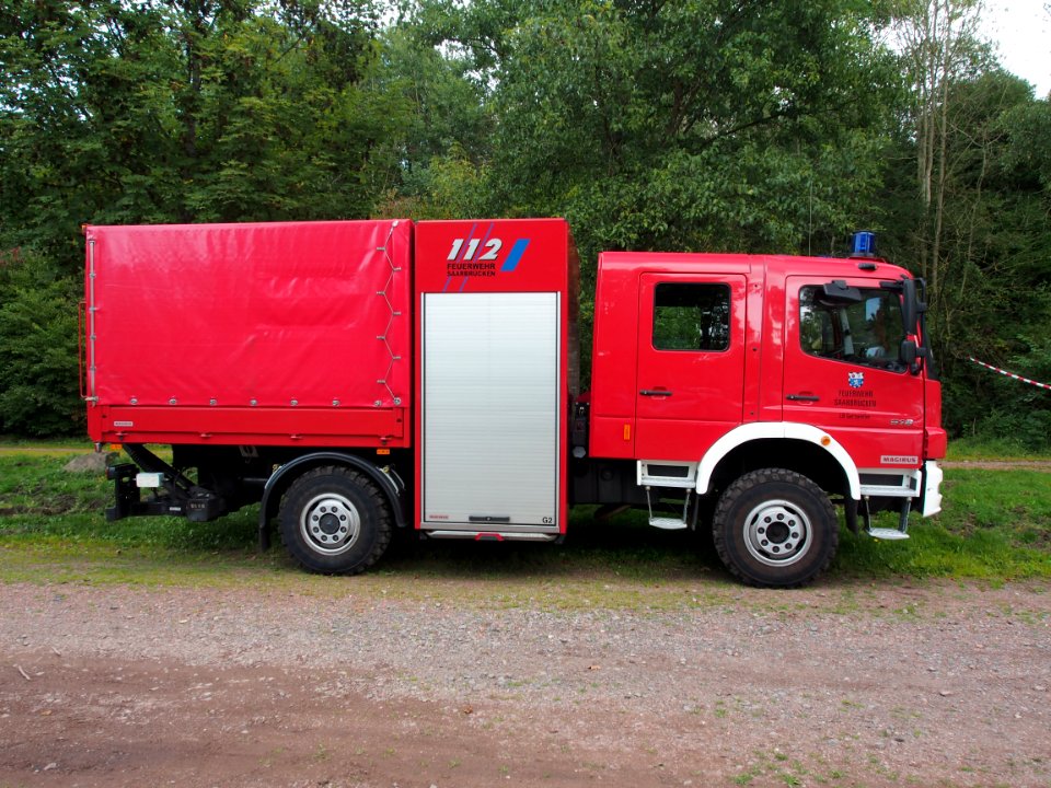 Mercedes 318 Magirus, Feuerwehr Saarbrücken, LB Gersweiler, Unit 15-62-1, Grenzlandmeisterschaften 2014, bild 3