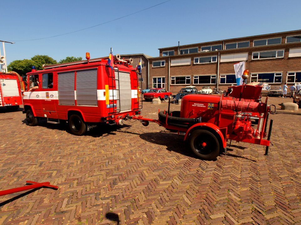 Mercedes Benz L608D (1976), Dutch license registration 71-88-RB pic2