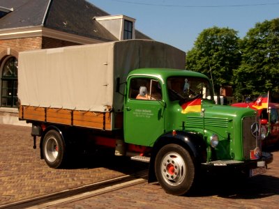 Mercedes Benz of Oskar Schmidt pic1