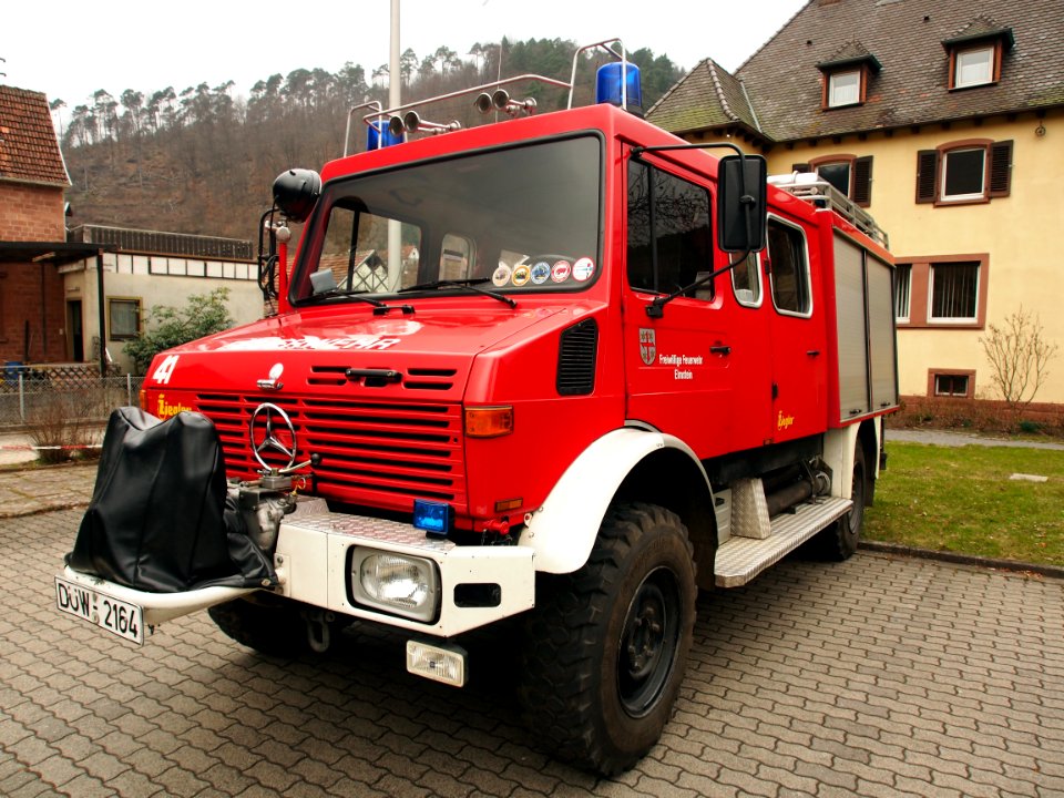 Mercedes Benz Unimog 1300L, Unit 41 of the Freiwillige Feuerwehr Elmstein pic3