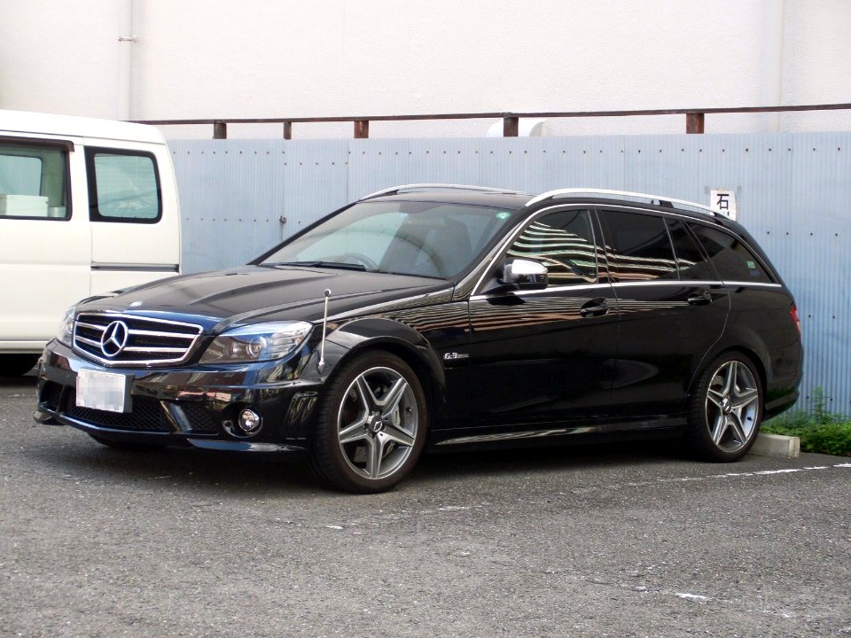 Mercedes Benz C63 AMG Station Wagon (S204)