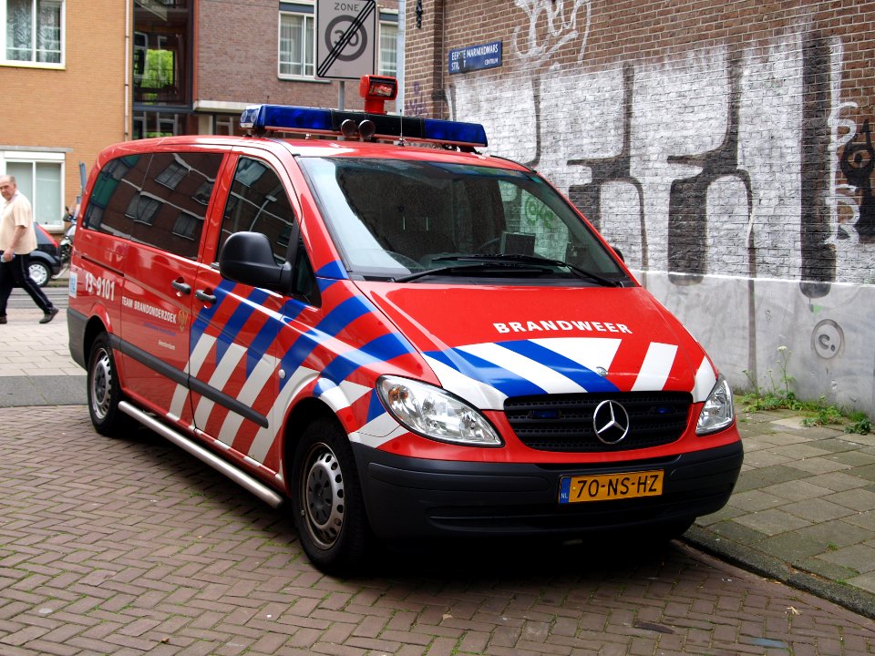 Mercedes Benz Vito 115 CDI (2004), Unit 13-9101 'Team Brandonderzoek' Amsterdam Amstelland, Amsterdam, The Netherlands pic1