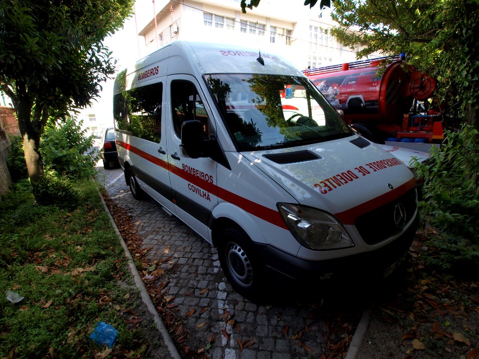 Mercedes ambulance, Bombeiros Covilhã