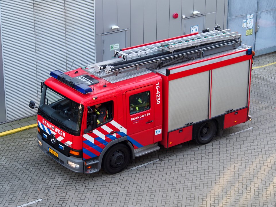 Mercedes Ateco, Unit 16-4230, Brandweer Holland Midden, Leiden pic2