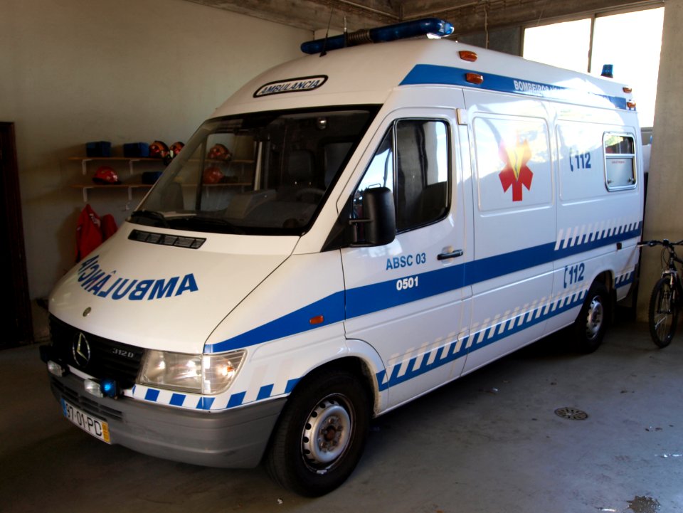 Mercedes 312D, Bombeiros Covilhã, Unit 0501 ABSC 03 pic1