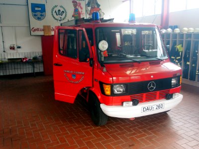 Mercedes 310, Freiwillige Feuerwehr Schalkenmehren, bild 2
