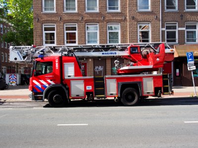 Mercedes Atego Unit 13-3651 van de brandweer Amsterdam foto 3