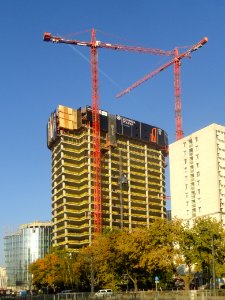 Mennica Legacy Tower, 2