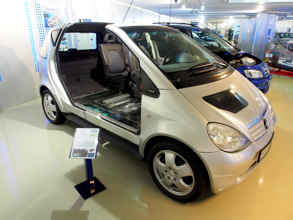 Mercedes Avantgarde NECAR-Study, Museum Autovision Bild 2