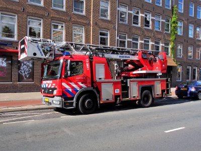 Mercedes Atego Unit 13-3651 van de brandweer Amsterdam foto 1