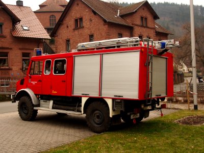 Mercedes Benz Unimog 1300L, Unit 41 of the Freiwillige Feuerwehr Elmstein pic1