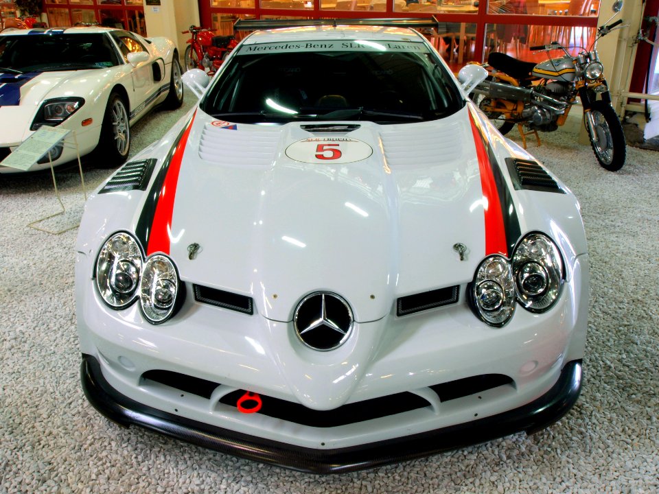 Mercedes Benz SLR 722 GT