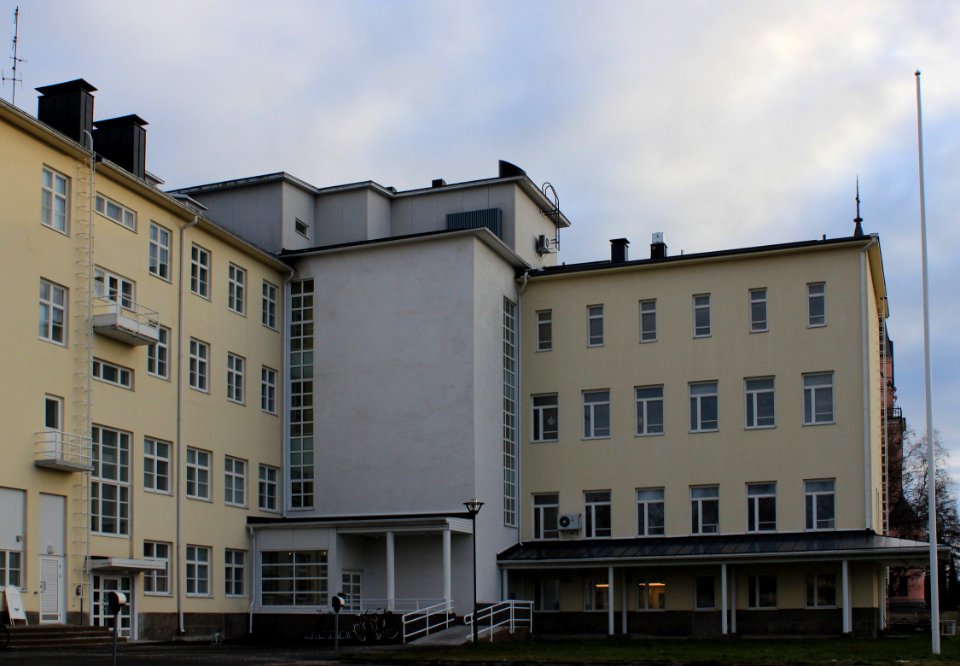 Meripuistokatu 21 Kemi 20121107