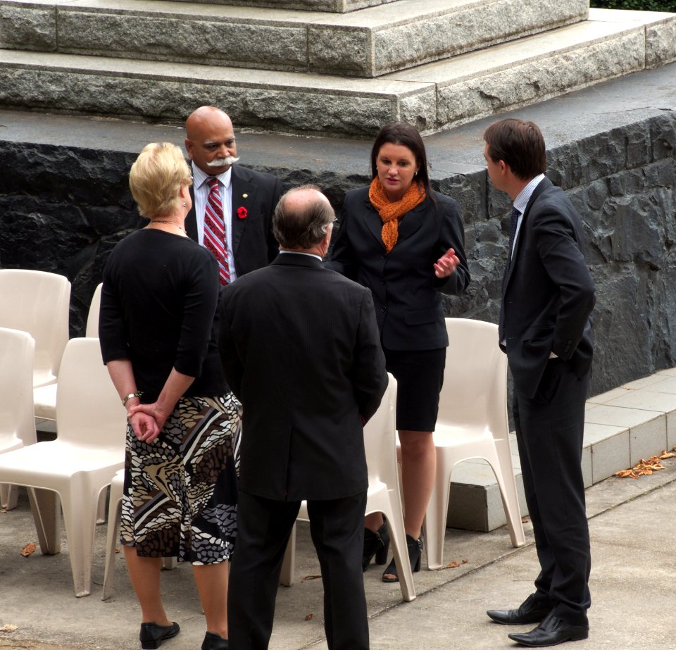Memorial-unveilings-Burnie-20150331-001