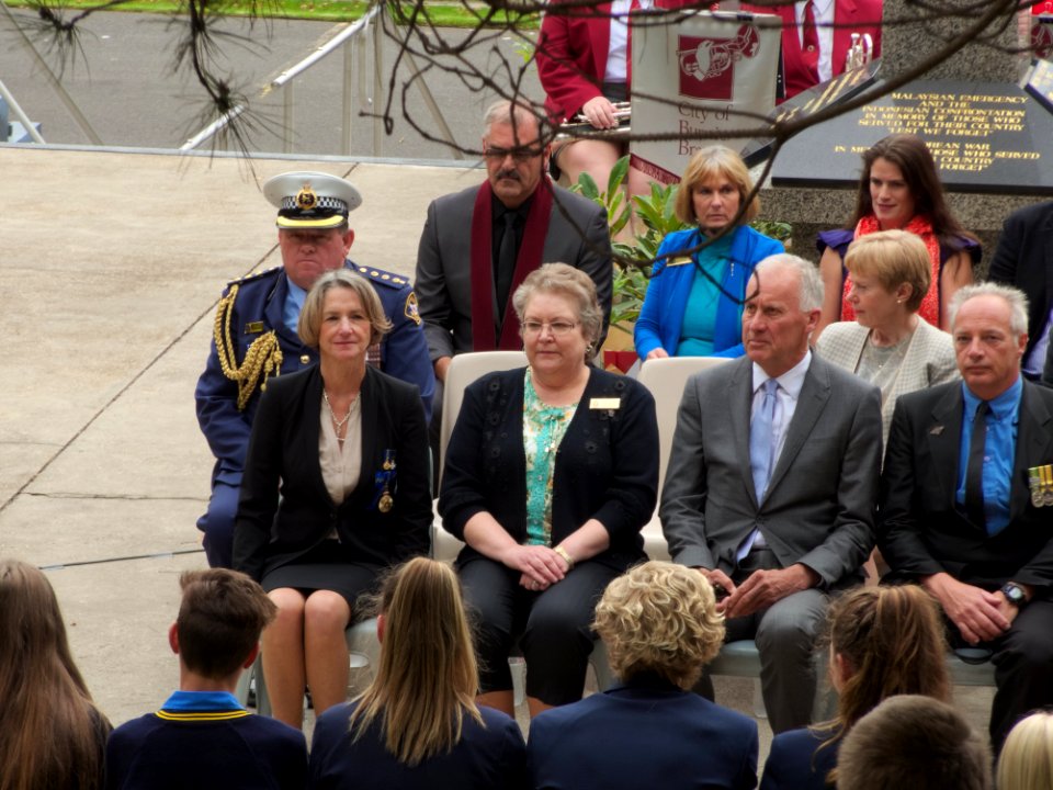 Memorial-unveilings-Burnie-20150331-006