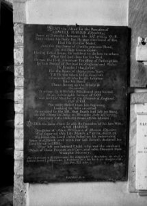 Memorial stone of Howell Harris, Trefeca (1295041)