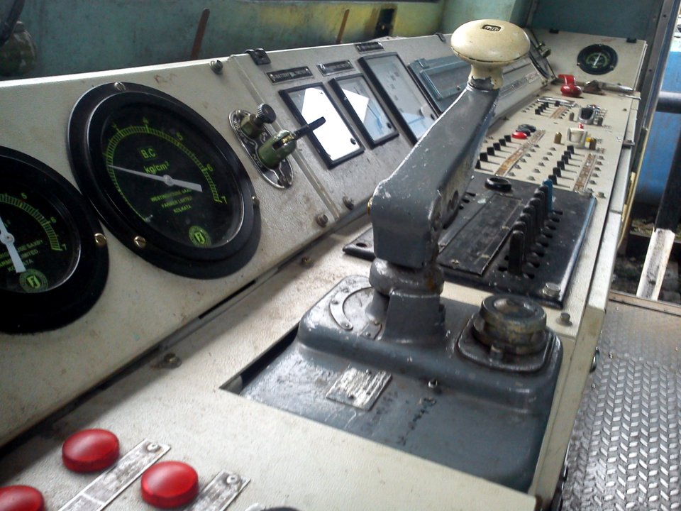 MEMU @ Kollam Jn-Driver's Cabin-1