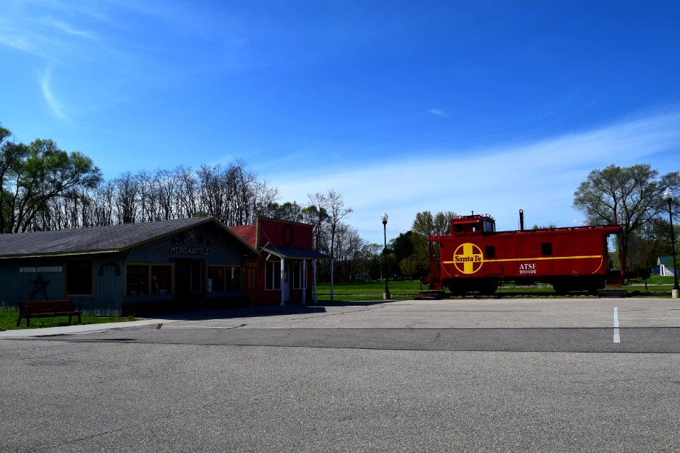 Mercantile and ATSF caboose, Avoca, WI