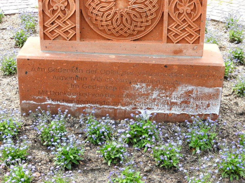 Memorial khatchkar Innsbruck 4