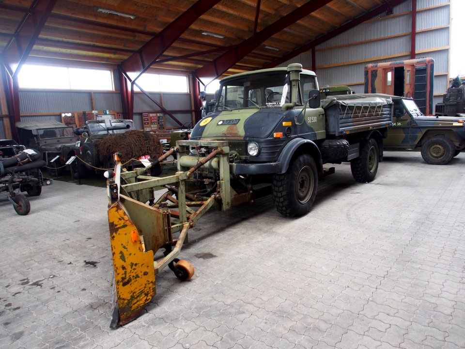 Mercedes Unimog with Snowplow in Aalborg Forsvars- og Garnisonsmuseum, pic1