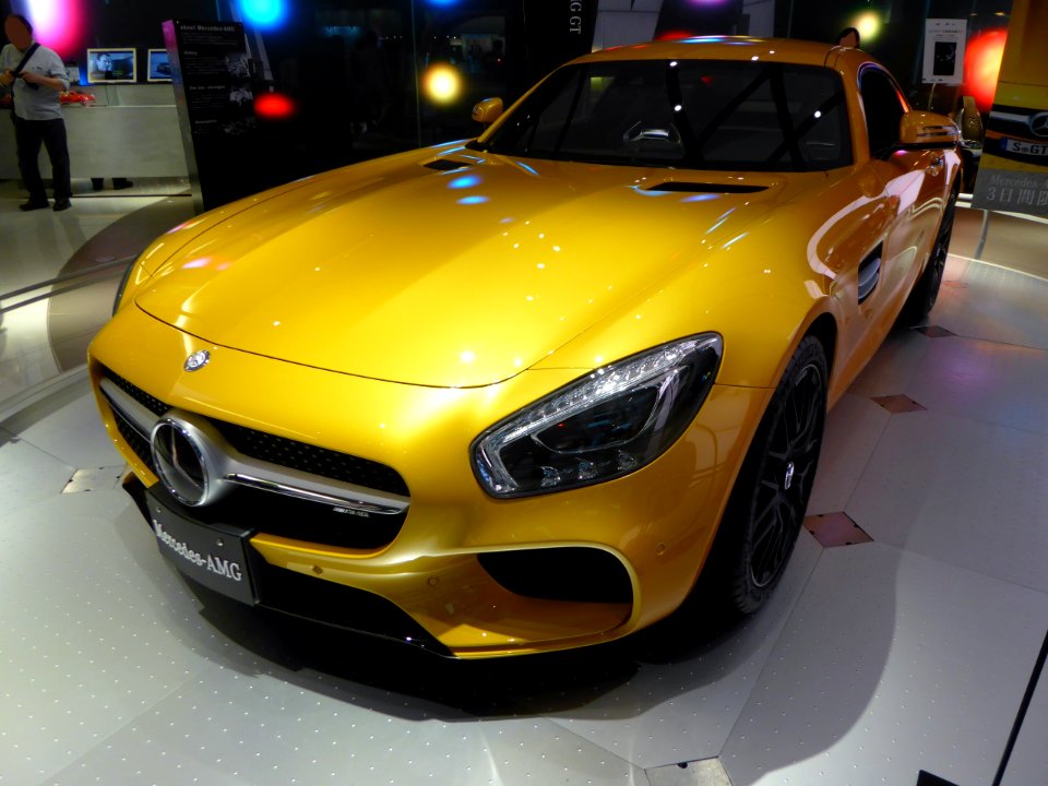 Mercedes-AMG GT S (C190) front