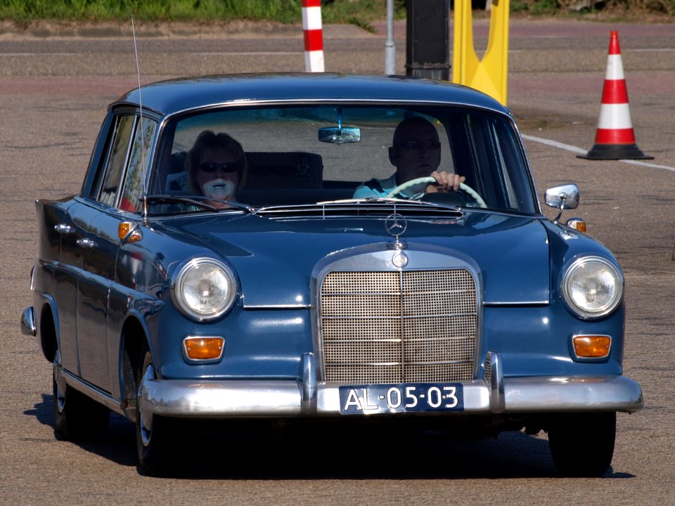 Mercedes-Benz 190 (1962), Dutch licecence registration AL-05-03 pic1