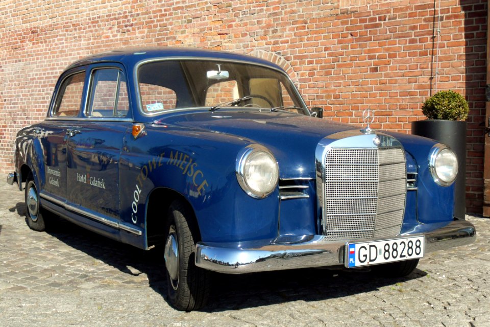 Mercedes ponton w Gdańsku