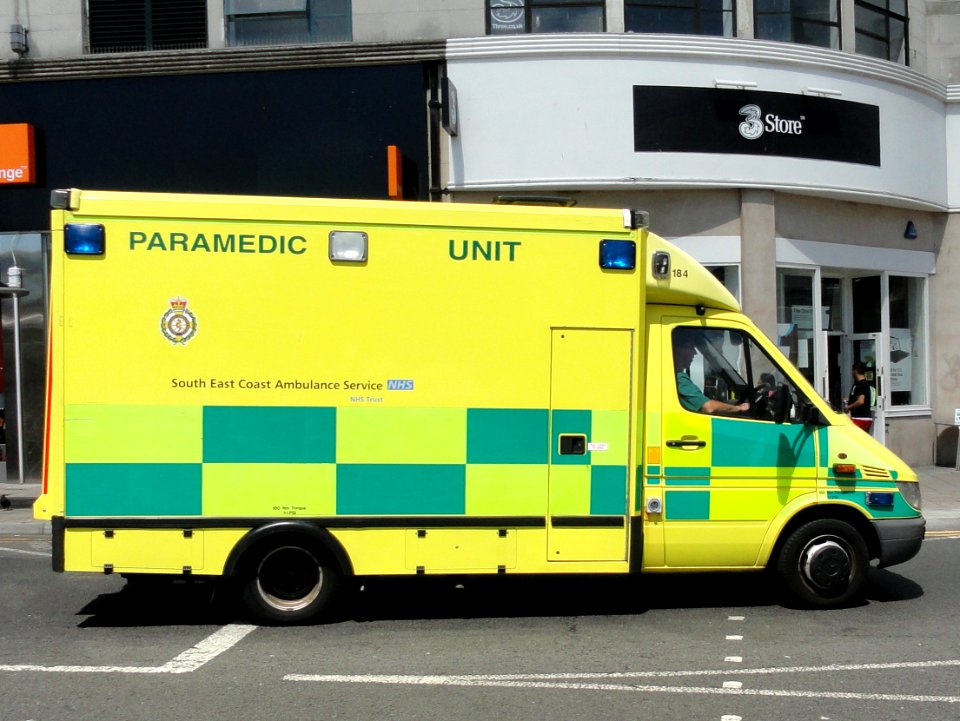 Mercedes Ambulance licence registration 'RX54 GGF' at Brighton pic2