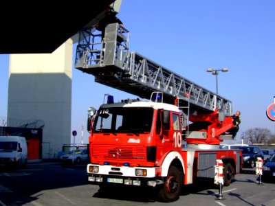 Mercedes 2228 Berliner Flughäfen no10 pic3
