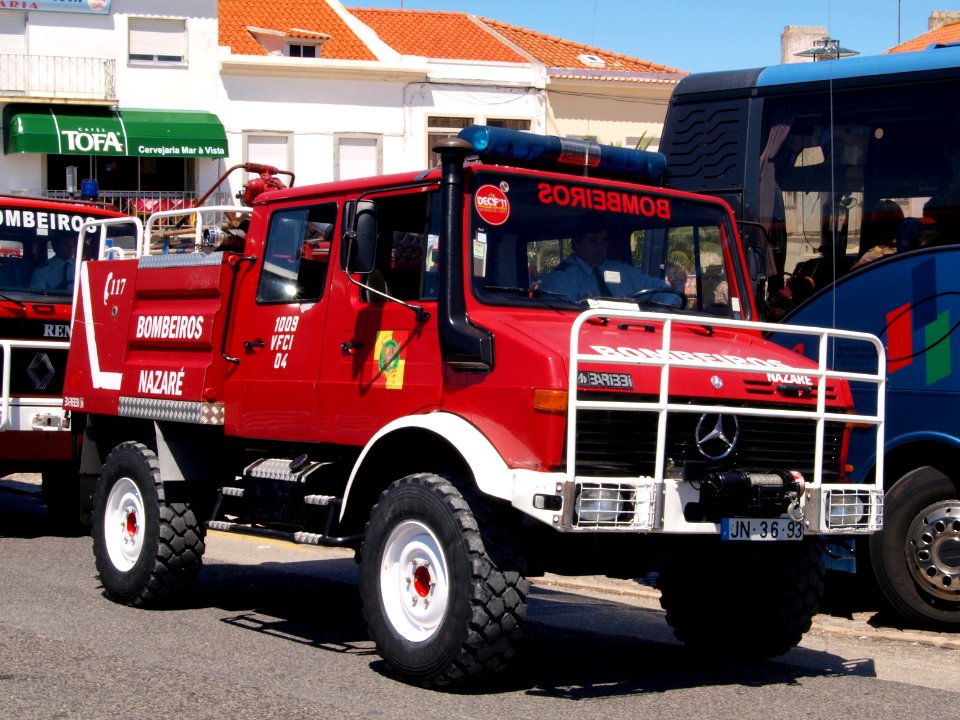 Mercedes Unimog 3ARi33i, Bombeiros Nazaré, Unit 1009 VFCI 04, pic1