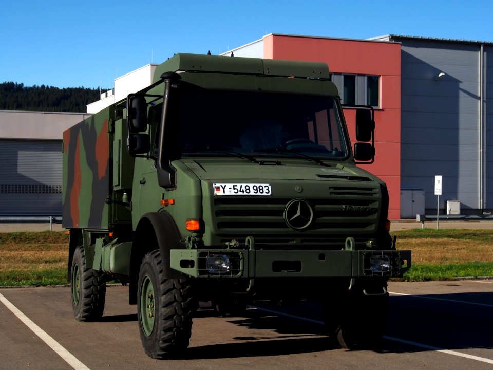 Mercedes Unimog U4000 Bundeswehr pic2