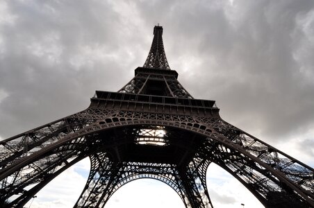 Paris eiffel tower architecture