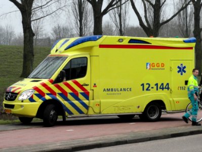 Mercedes TIGIS ambulance, Hoofddorp 2011 foto-3