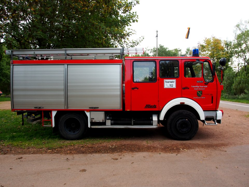 Mercedes 1222 Metz,Feuerwehr Bexbach, Lbz Mitte, Unit 1-23, Grenzlandmeisterschaften 2014, bild 5